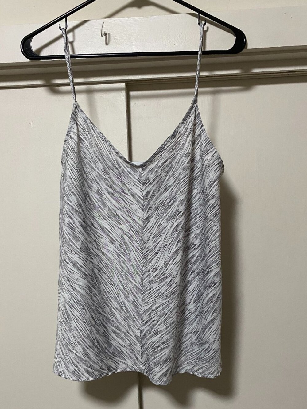 Gilli, gray & white, adjustable strap, lightweight camisole blouse, size L